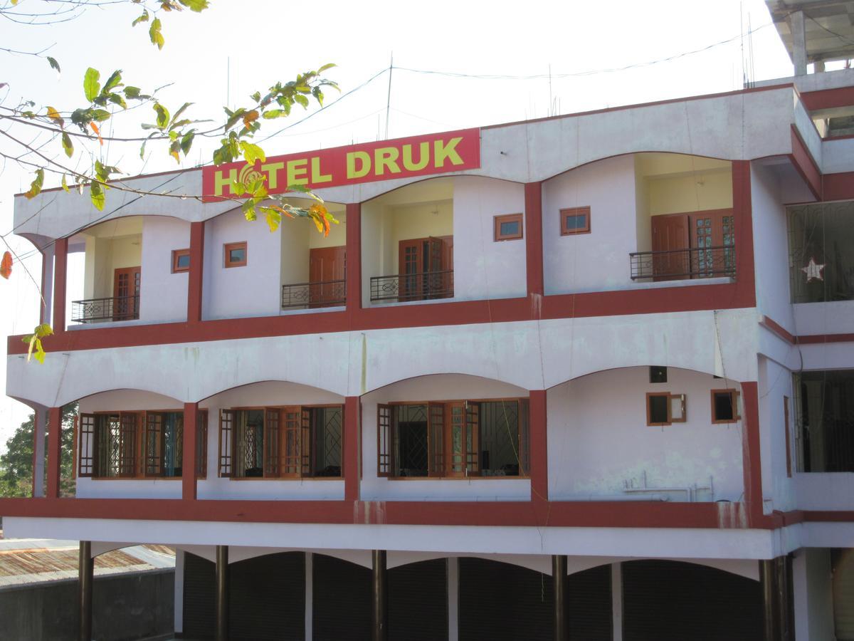 Hotel Druk Bhalukpung Exteriér fotografie